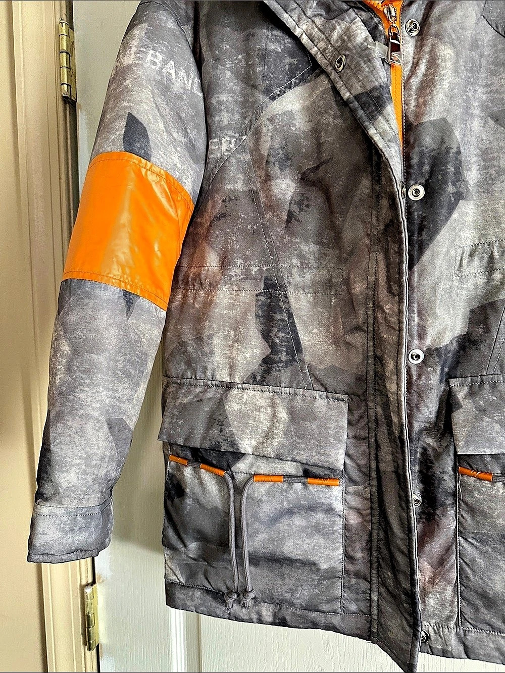 Unisex ZIAI puffer jacket Geometric in Gray & Orange Size Medium NWOT - Picture 5 of 14